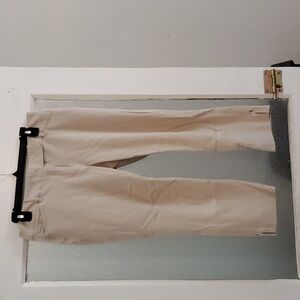 WHBM SZ 6 crop leg beige Zip up pants